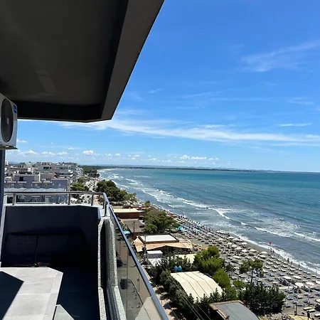 Sea La Vie Deluxe