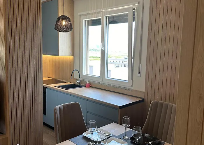 Sea La Vie Deluxe アパート Shëngjin