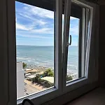 Sea La Vie Deluxe *