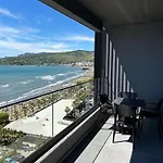 Sea La Vie Deluxe