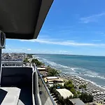 Sea La Vie Deluxe