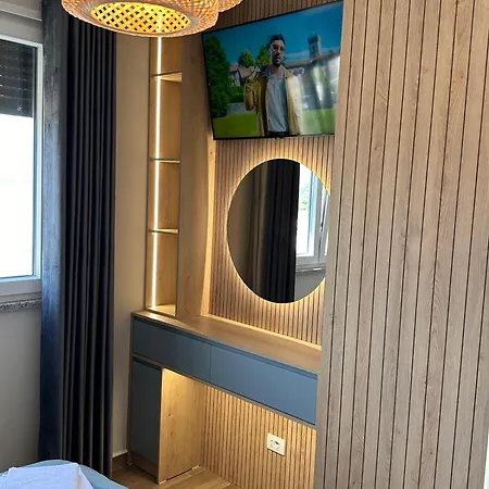 Sea La Vie Deluxe Apartment *