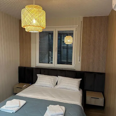 Sea La Vie Deluxe Apartment Shengjin