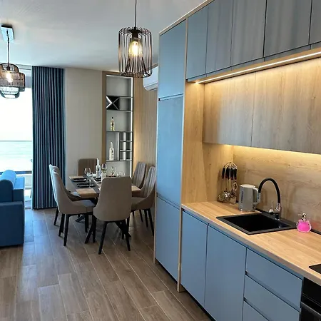 Sea La Vie Deluxe * Shëngjin