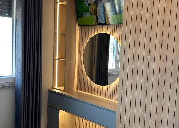 Sea La Vie Deluxe Апартаменты *