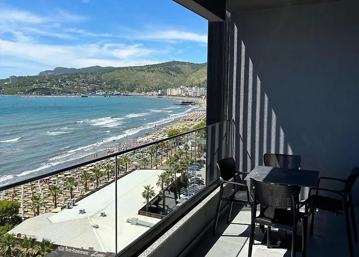 Sea La Vie Deluxe