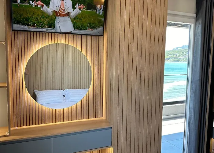 Sea La Vie Deluxe Апартаменты Шенджин